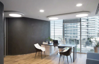 数字化之路：上市集团如何构建专业的网站形象